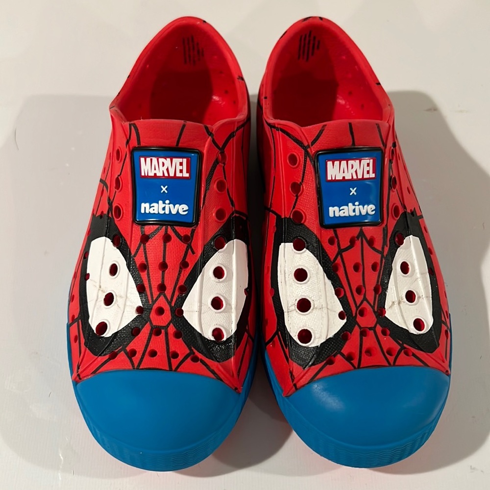 Native X Marvel Spider-Man size 12